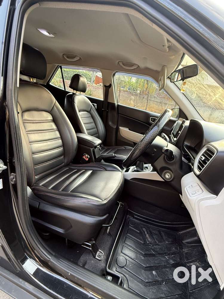 Hyundai Venue S 1.2 Petrol, 2022, Petrol