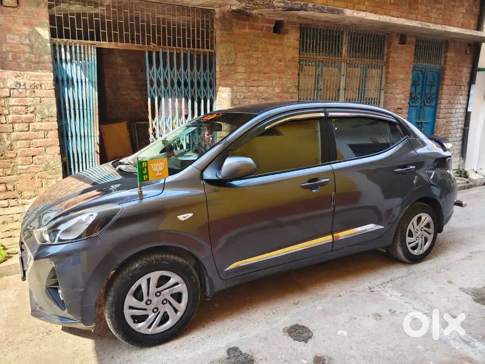Hyundai Aura 2022 Petrol 95000 Km Driven