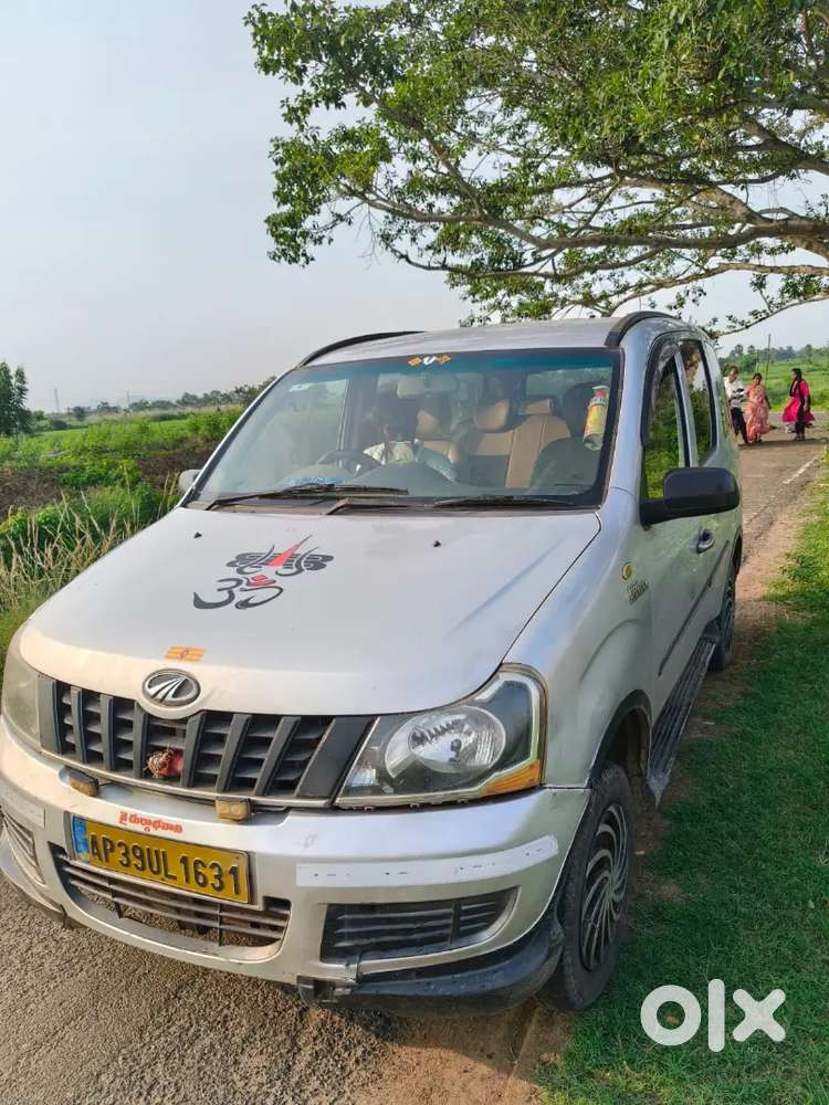 Mahindra Xylo 2017