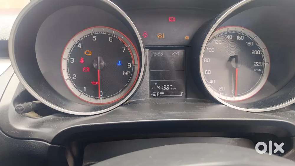 Maruti Suzuki Swift 2022 Petrol 55000 Km Driven