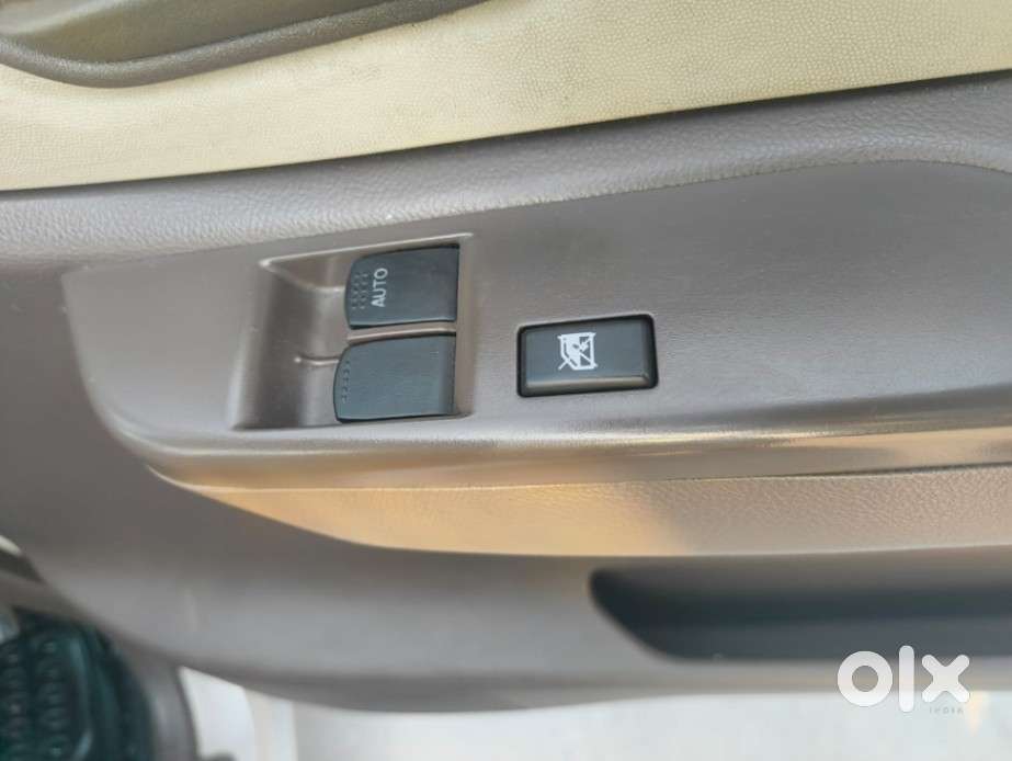 Maruti Suzuki Zen Estilo Lx Bsiv, 2010, Petrol