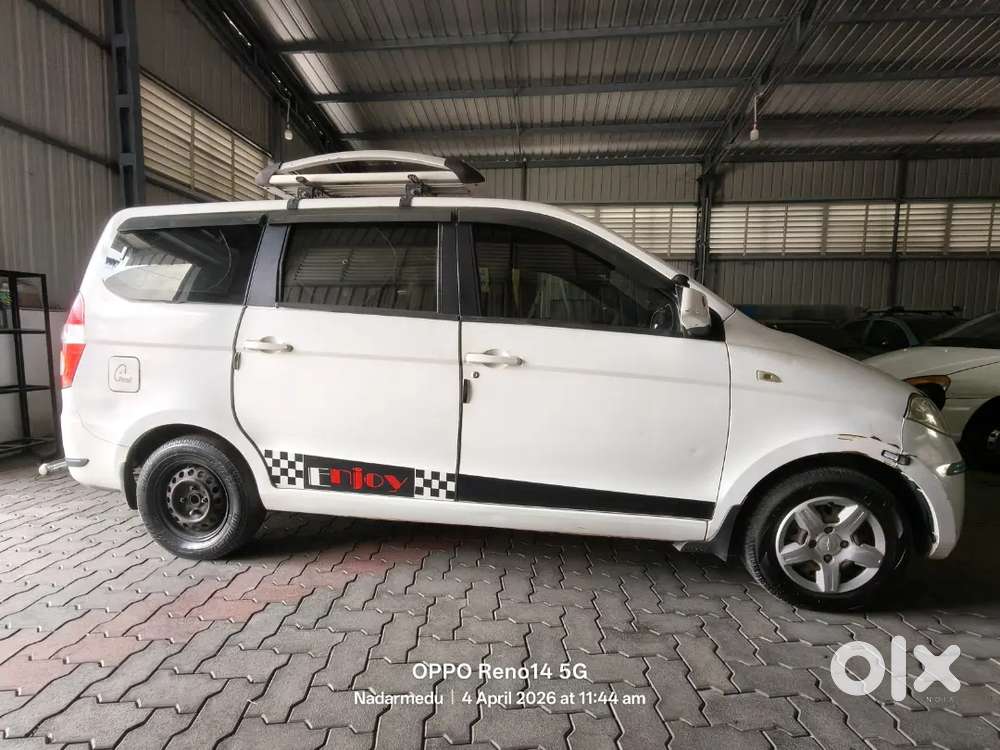 Chevrolet Enjoy Petrol Lt 7 2013