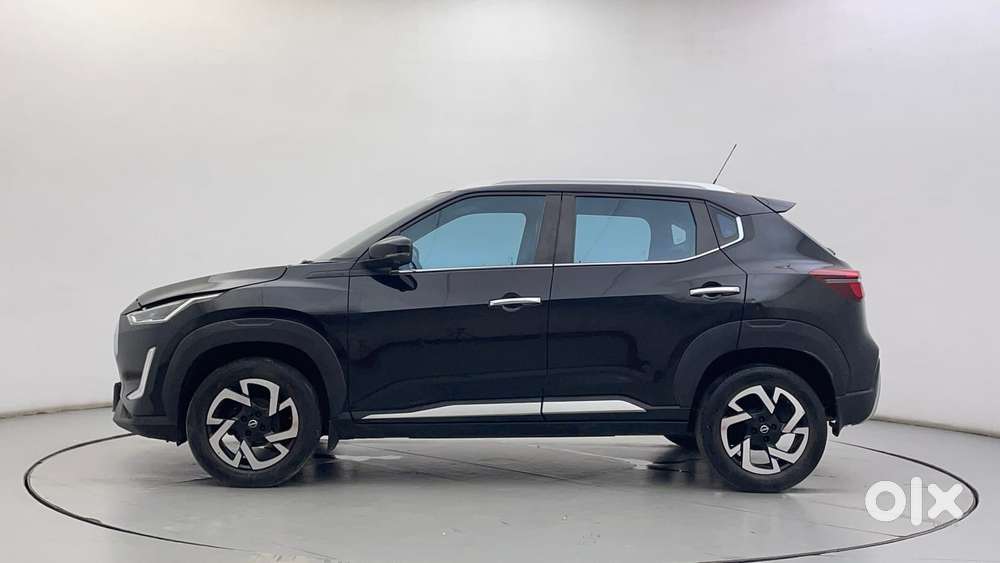 Nissan Magnite 1.0 Xv Premium Turbo Cvt, 2022, Petrol
