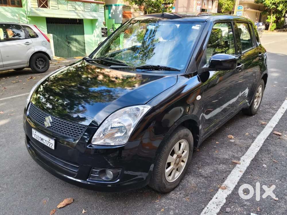 Maruti Suzuki Swift 1.3 ZXI, 2006, Petrol