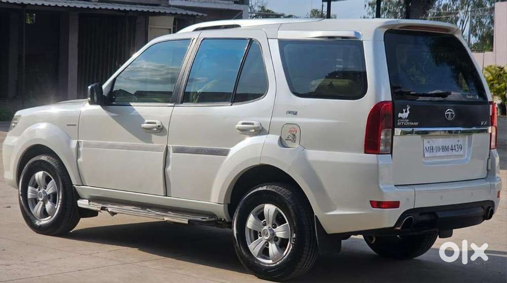 Tata Safari Strome