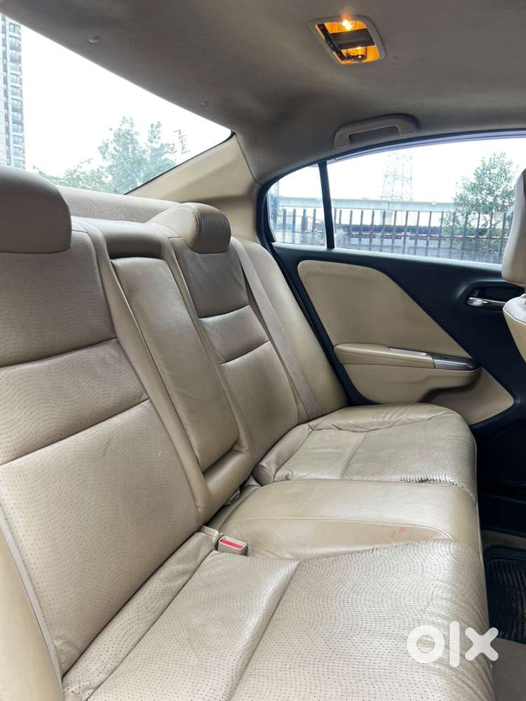 Honda City V At Sunroof I-vtec, 2015, Petrol