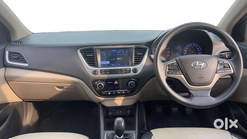 Hyundai Verna 1.6 Vtvt Sx, 2018, Petrol