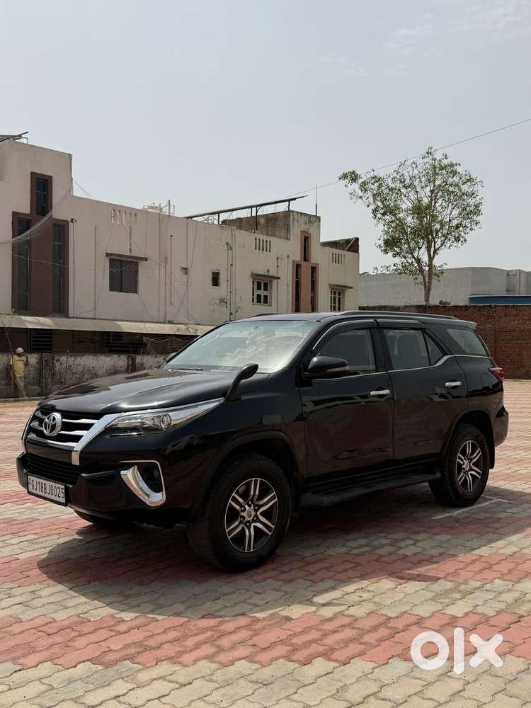 Toyota Fortuner 4x2 At 2.8 Diesel, 2018, Diesel