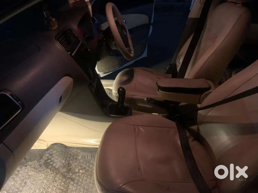 Volkswagen Vento 2011 Car