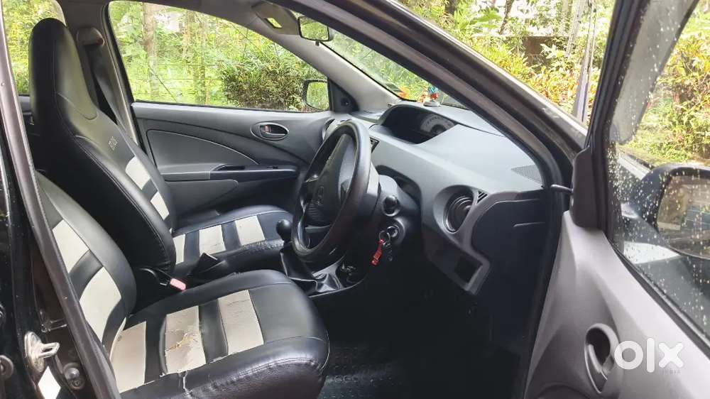 Toyota Etios Cross Petrol Manual 2012