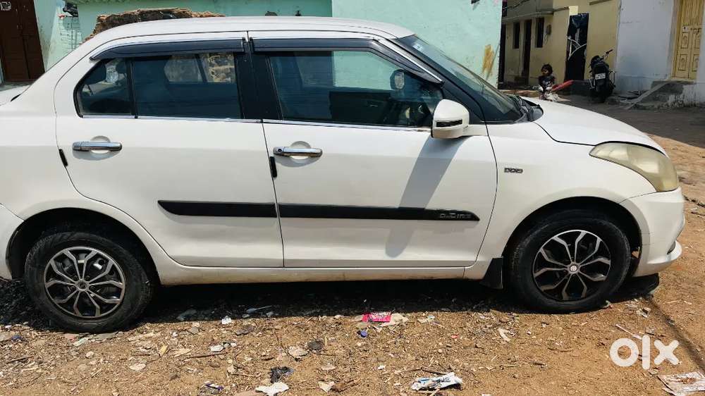 Maruti Suzuki Swift Dzire 2013 Diesel 145000 Km Driven