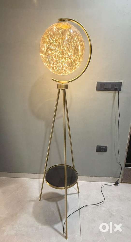 Decorative Golden LED Globe Floor Lamp