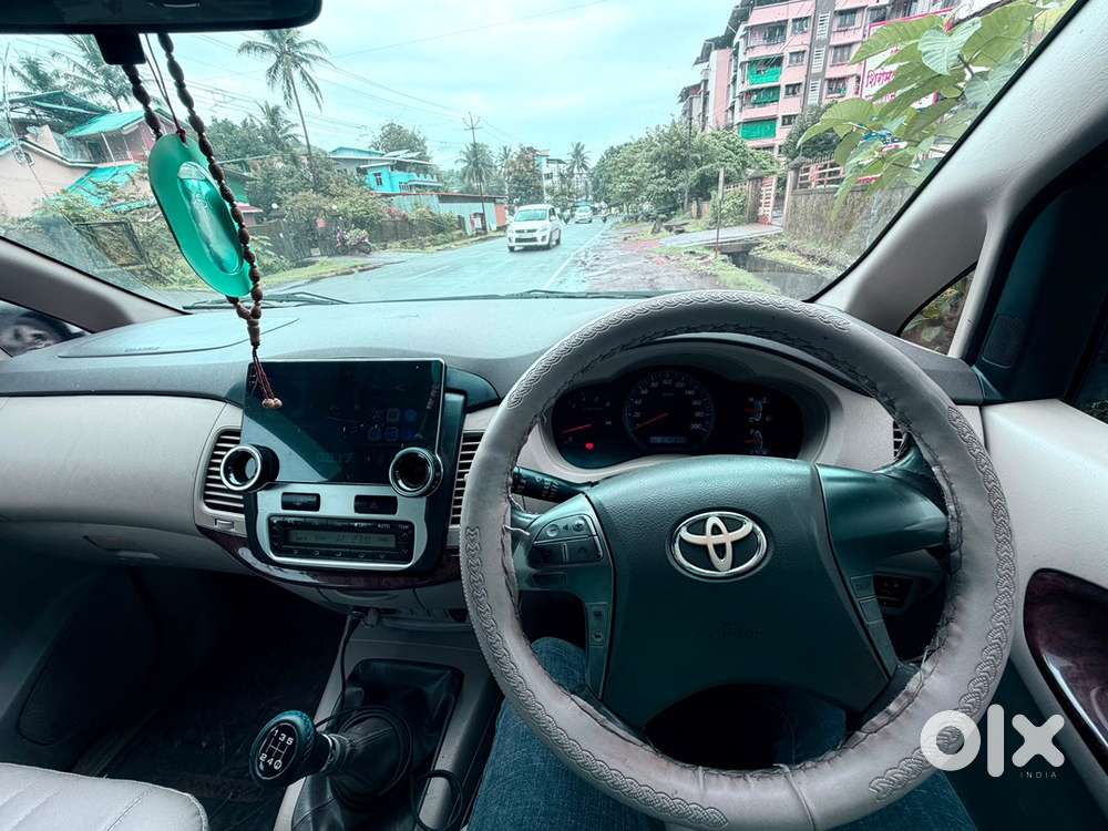 Toyota Innova 2013 Diesel Well Maintained