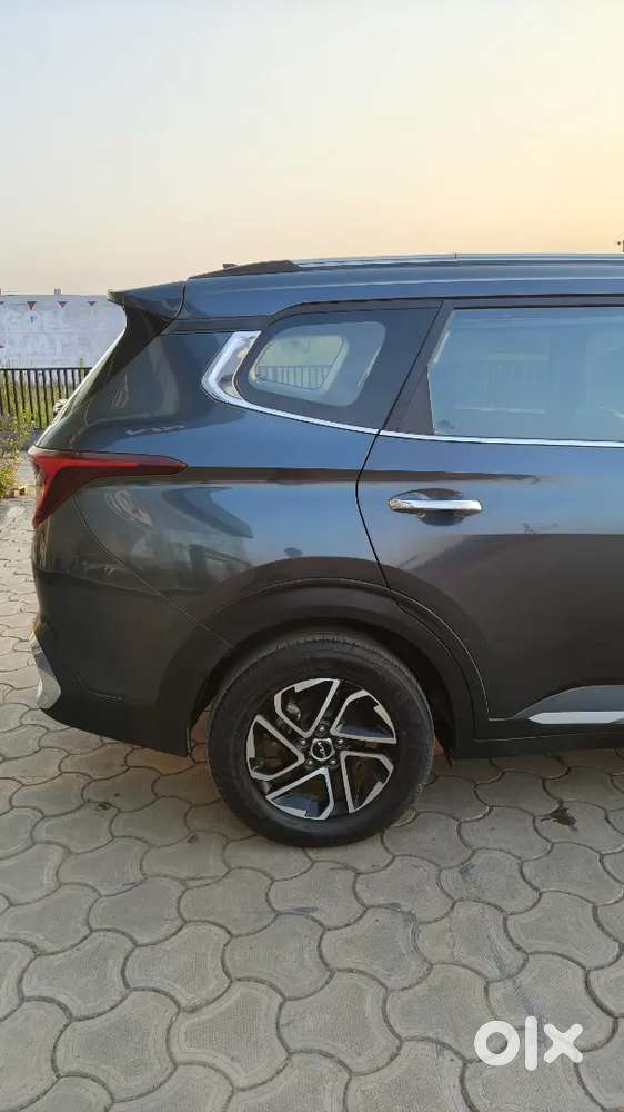 Kia Carens Luxury Plus 1.5 Turbo Petrol Demo Vehicle