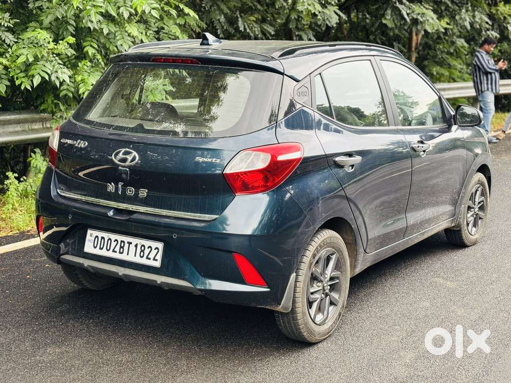 Hyundai Grand I10 Nios Sportz 1.2 At, 2021, Petrol