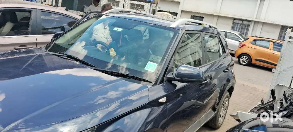 Hyundai Venue 2020 Petrol 18000 Km Driven