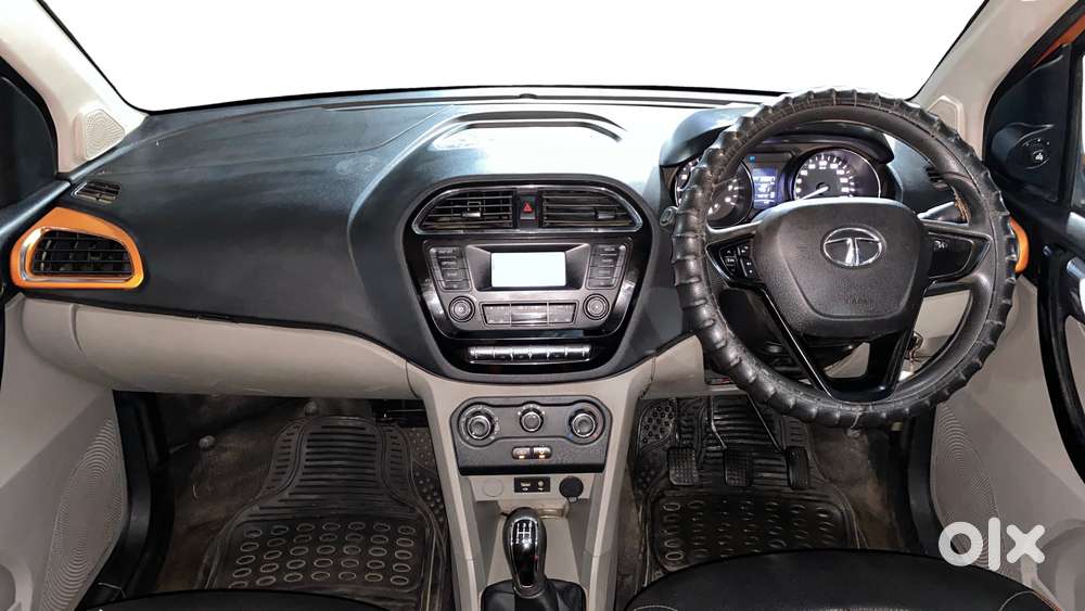 Tata Tiago 1.2 Revotron Xz, 2018, Petrol