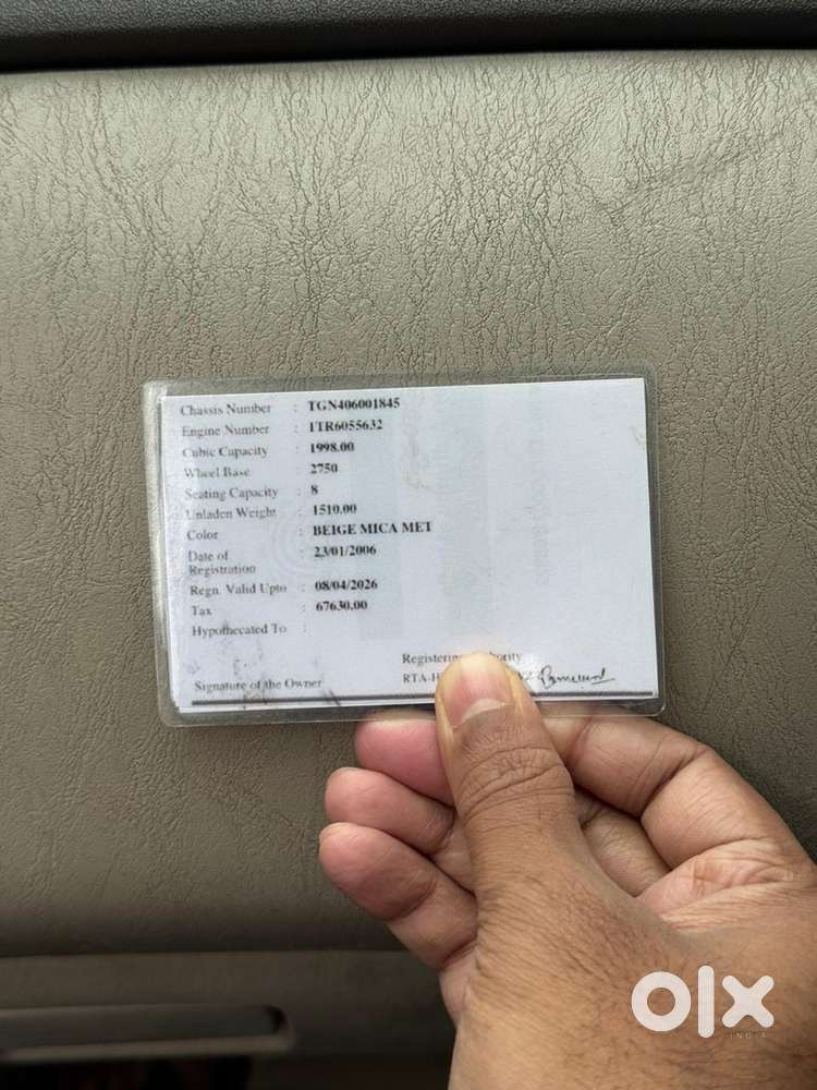 Toyota Innova Petrol Manual 2006