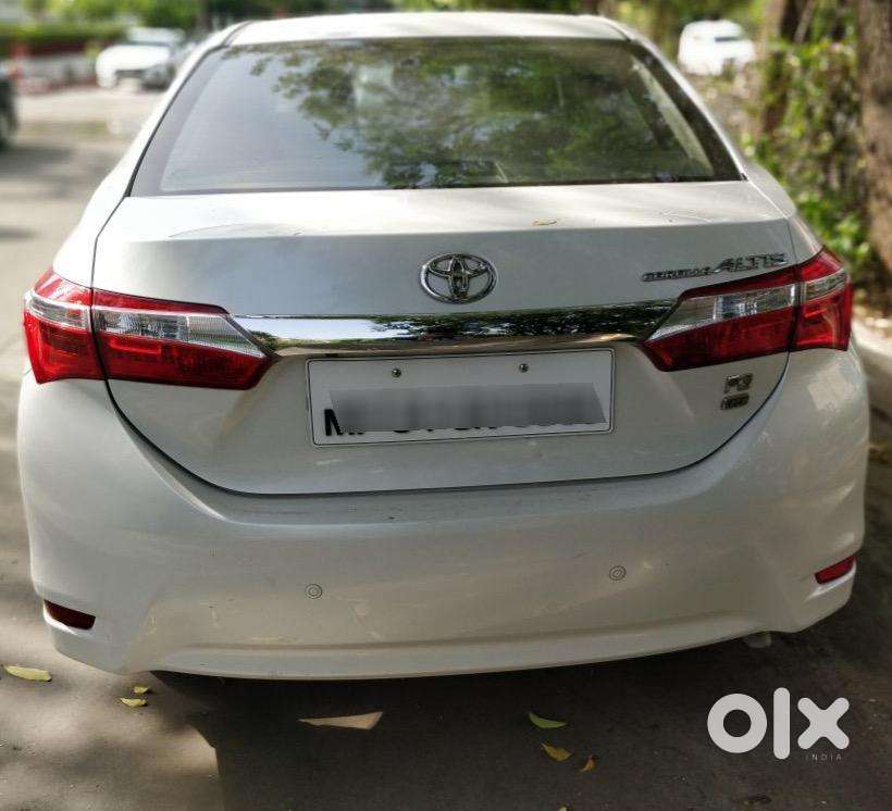 Vip Number Toyota Corolla Altis 2014 Petrol Well Maintained