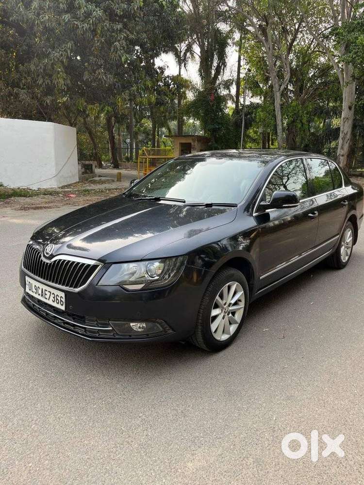Skoda Superb 1.8 Elegance Tsi At, 2015, Petrol