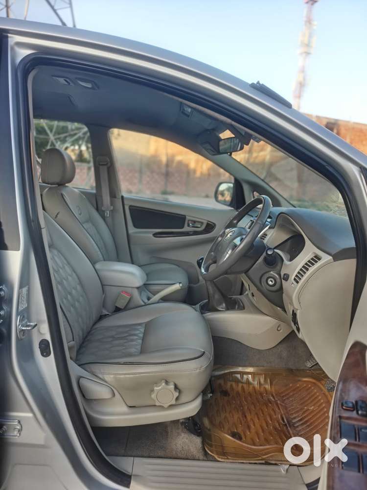 Toyota Innova, 2012, Diesel