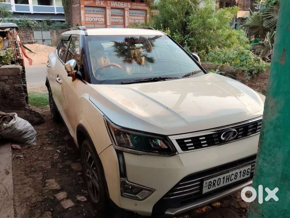 Mahindra Xuv300 2023 Petrol 17000 Km Driven