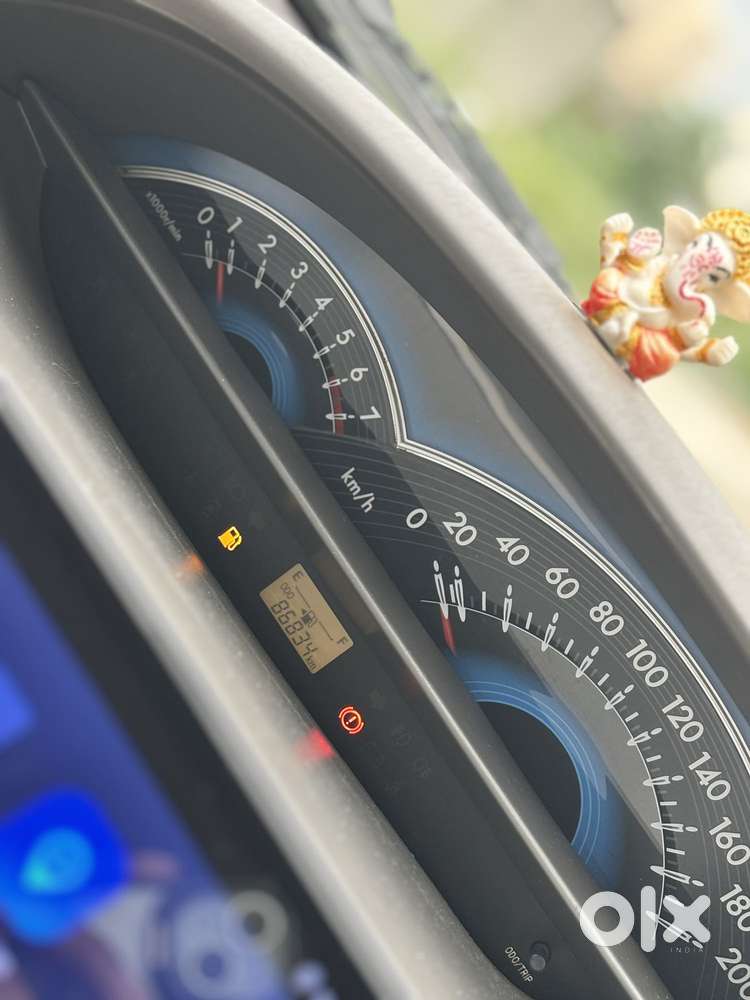 Toyota Etios V, 2013, Petrol