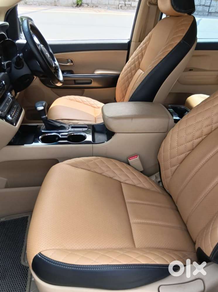 Kia Carnival Premium 8 Str, 2021, Diesel