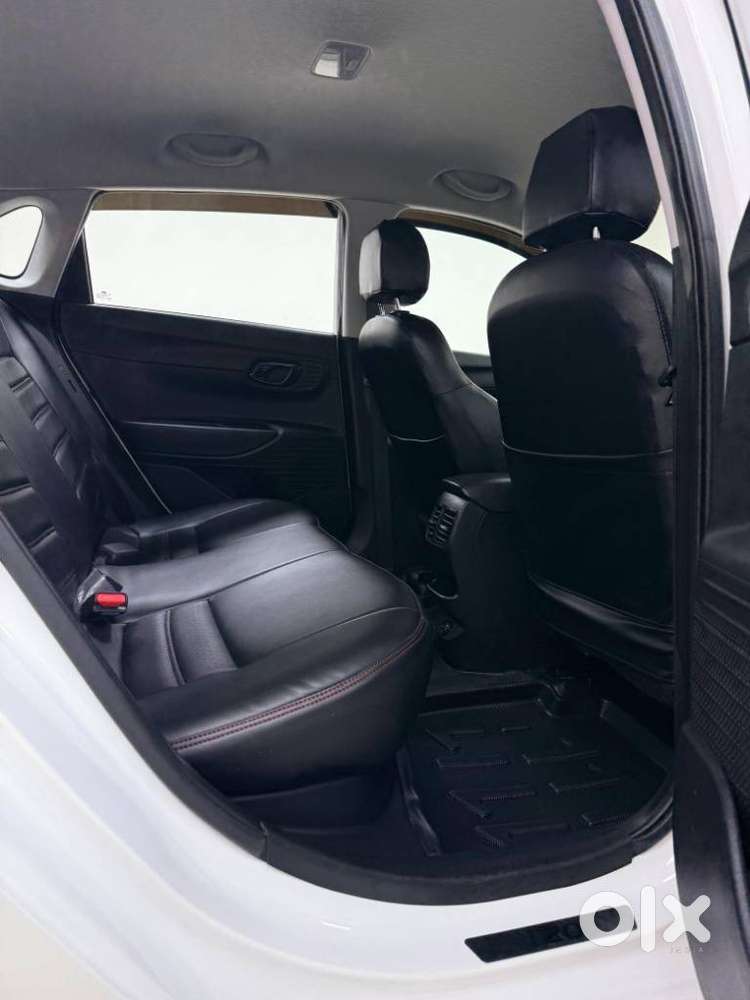 Hyundai I20 Sportz 1.2 Ivt, 2023, Petrol