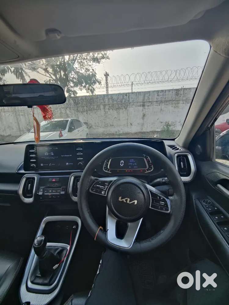 Kia Sonet 2022 Petrol Well Maintained