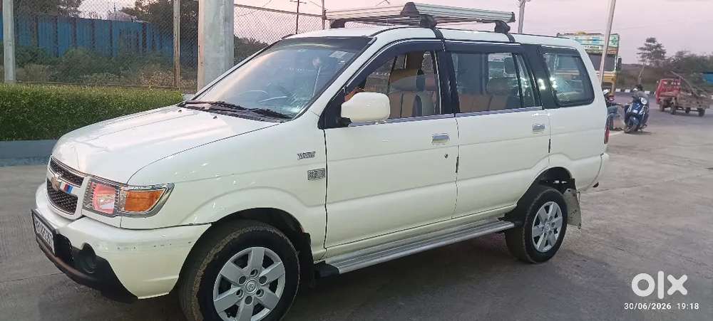 Chevrolet Tavera Neo 2016 Diesel