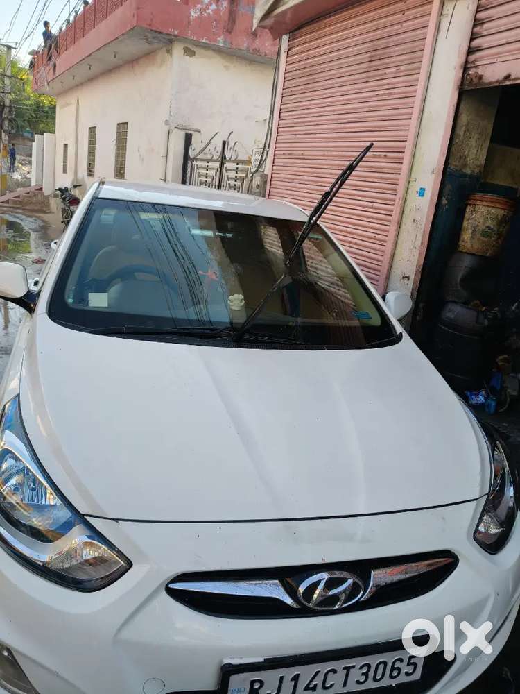 Hundai Verna Car In Very Good Condition