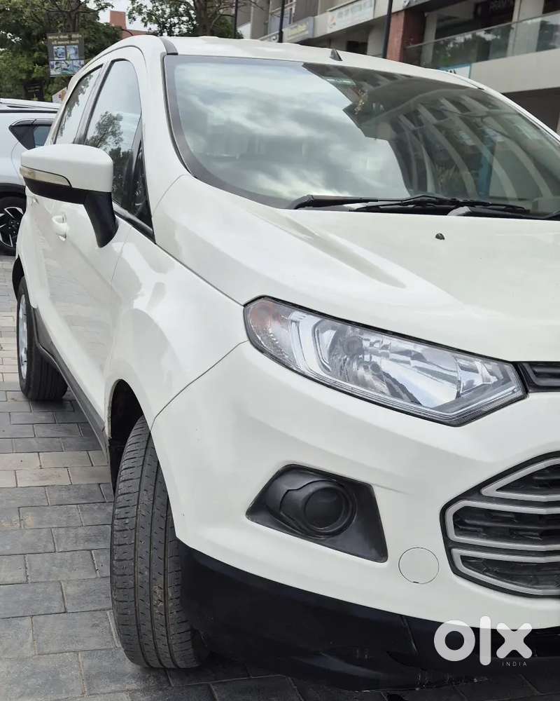 Ford Ecosport 2016-december Pertol+cng