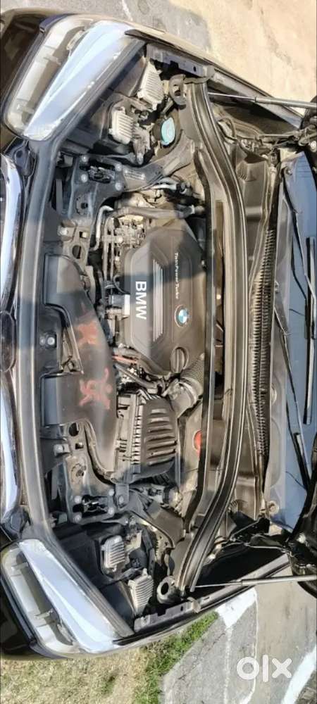 Bmw.x1 .arjent Sell Kar Hai