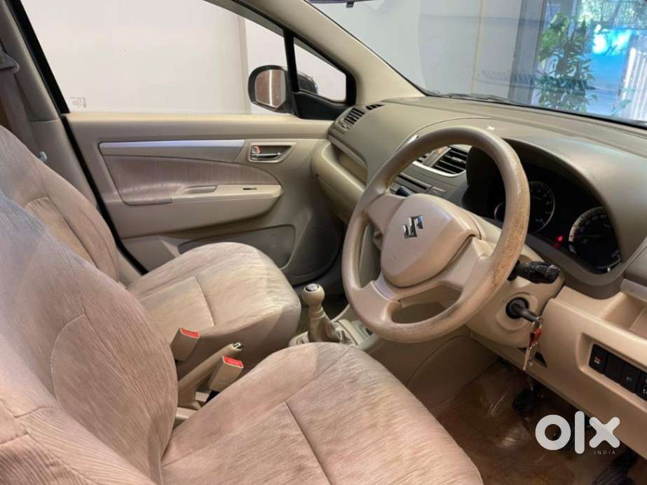 Maruti Suzuki Ertiga Vxi Abs Bs Iv, 2013, Petrol