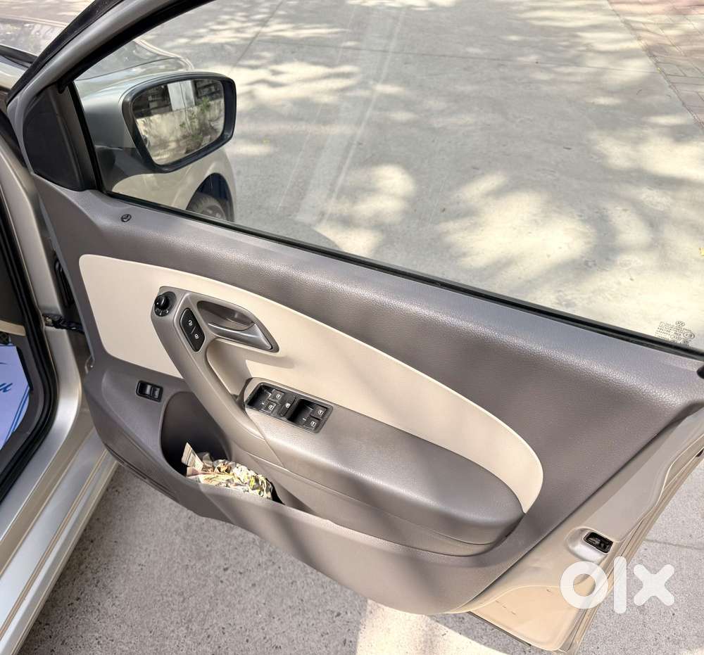 Volkswagen Vento 2010-2013 Petrol Highline, 2013, Petrol