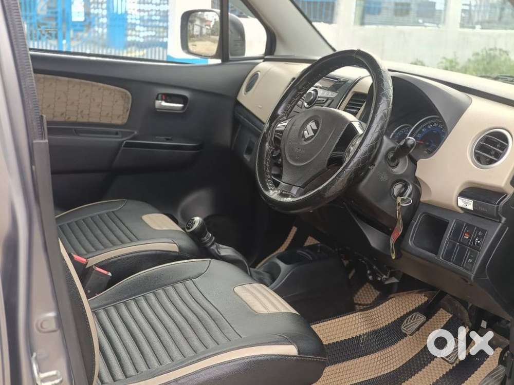 Maruti Suzuki Wagon R Vxi Plus Mt, 2019, Petrol
