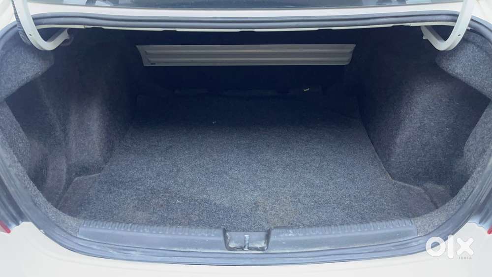 Skoda Rapid [ ] 1.5 Style Plus Tdi At, 2016, Diesel