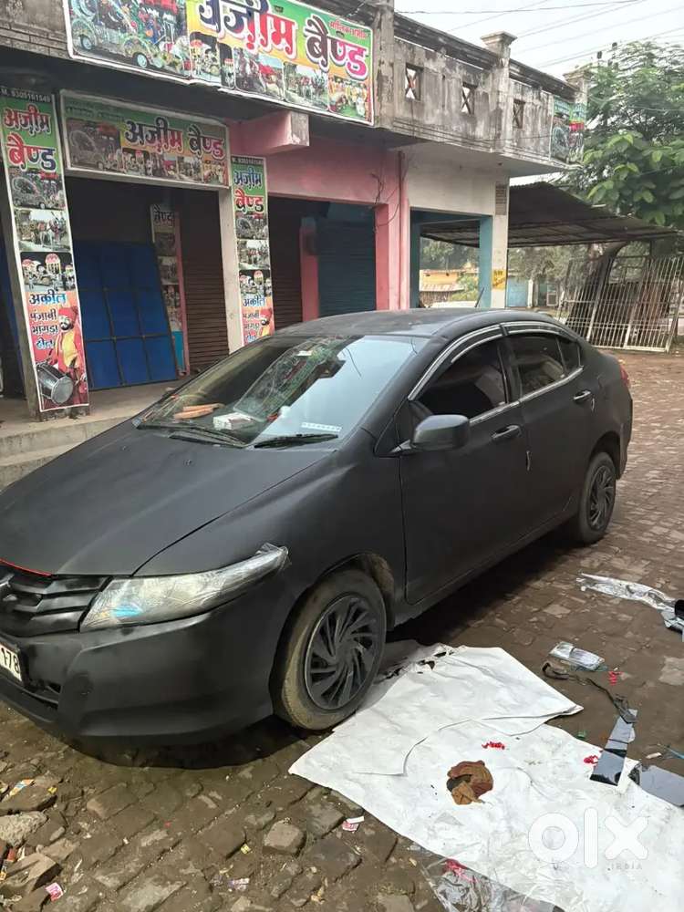 Honda City Zx 2010 Cng & Hybrids 100000 Km Driven