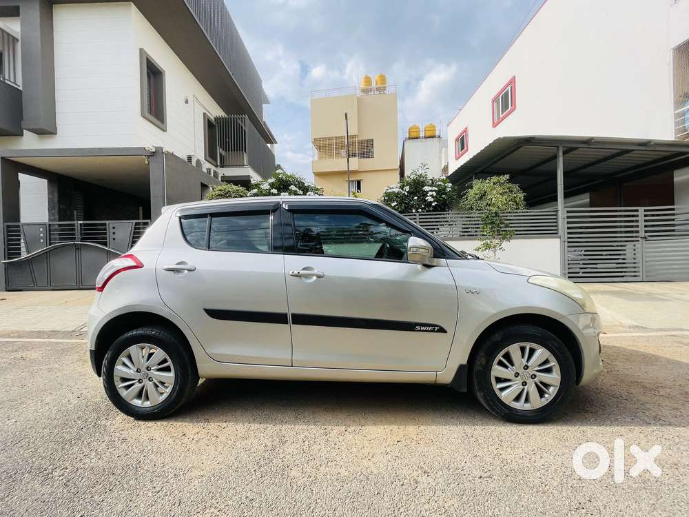 Maruti Suzuki Swift ZXI, 2017, Petrol