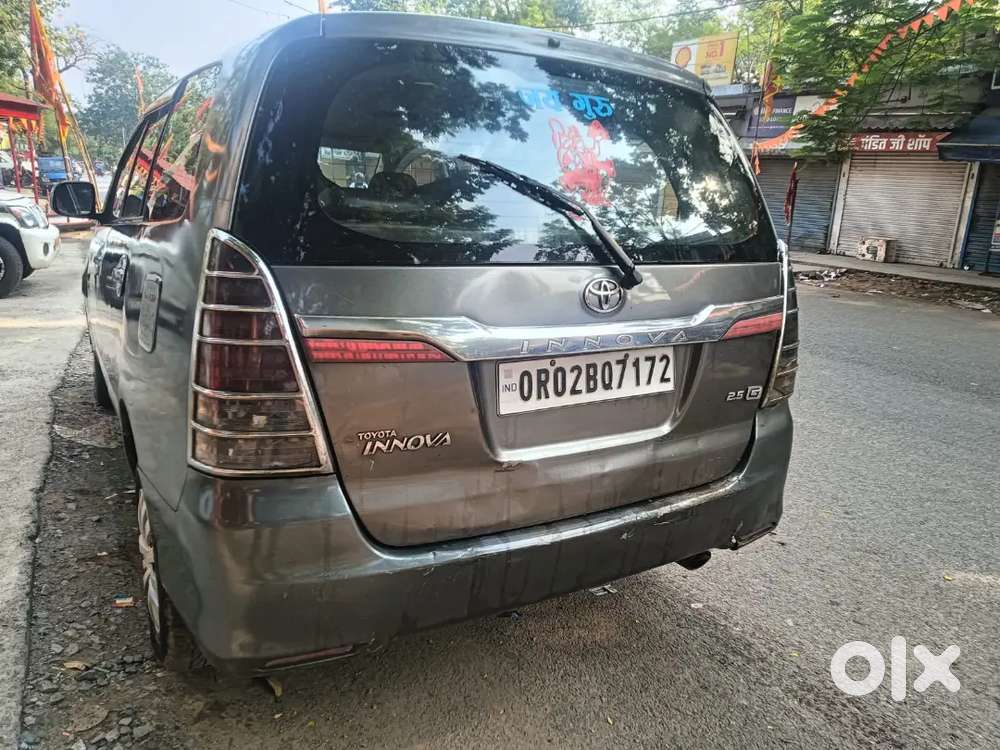Toyota Innova 2011 Diesel Well Maintained
