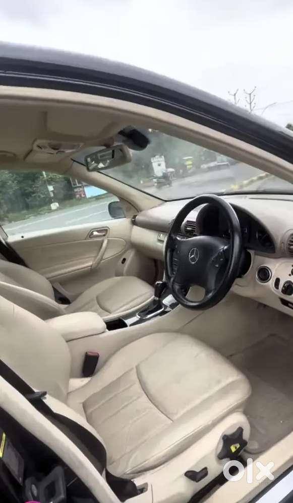 Mercedes-benz C-class 2004