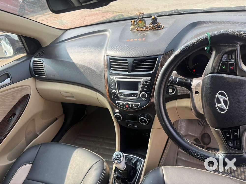 Hyundai Verna 2015 November Diesel Well Maintained