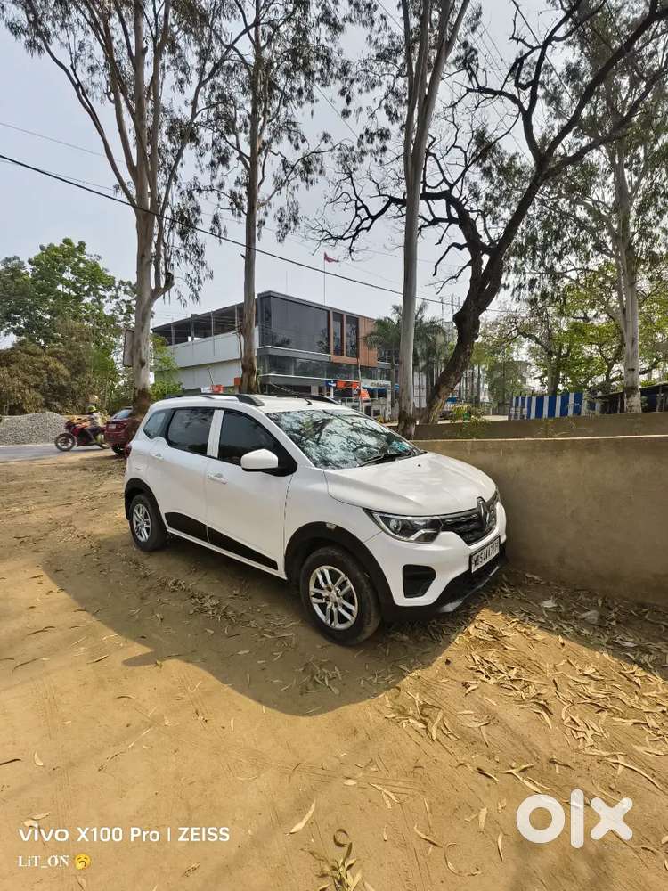 Renault Triber 2022 Petrol Good Condition