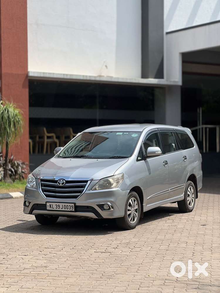 Toyota Innova 2.5 V 7 Str, 2015, Diesel