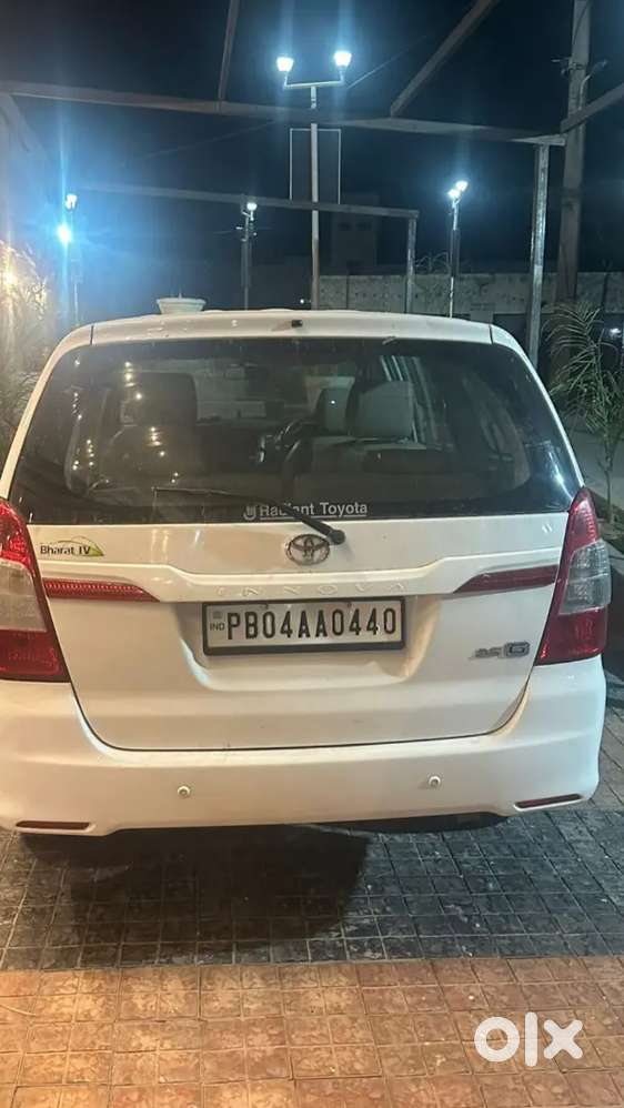 Toyota Innova 2014 Diesel Well Maintained