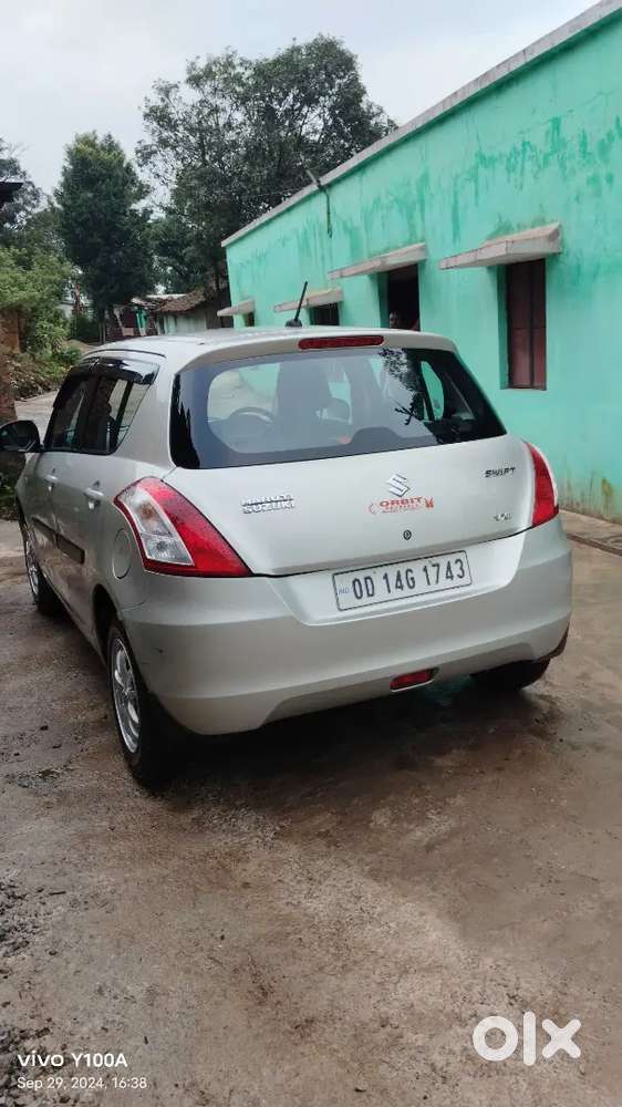 Maruti Suzuki Swift 2015 Petrol 35000 Km Driven