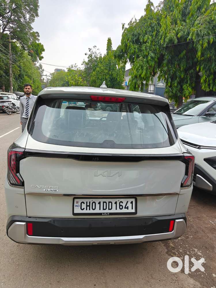 Kia Carens Clavis Htk, 2026, Petrol