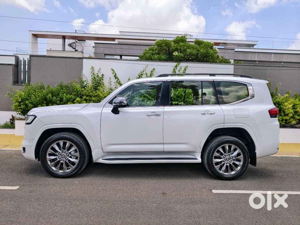 Toyota Land Cruiser 3.3 Zx Diesel, 2025, Diesel