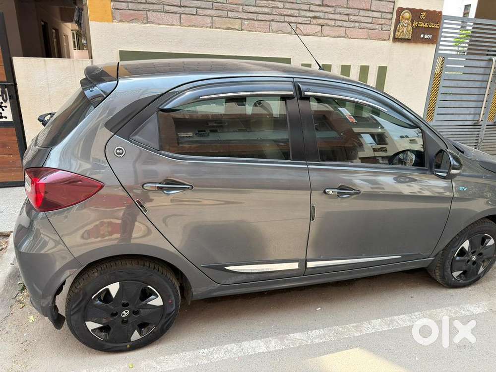 Tata Tiago Ev 2023 Electric Well Maintained